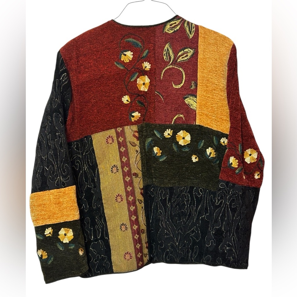 Ultimate Vintage Tapestry Jacket L | Patchwork Floral Embroidered Grandmacore - Picture 4 of 12
